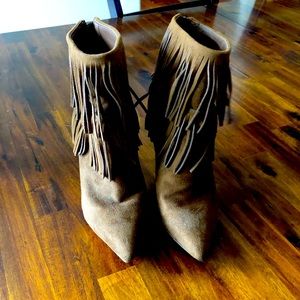 Size 8.5 Booties -Suede- In great condition.